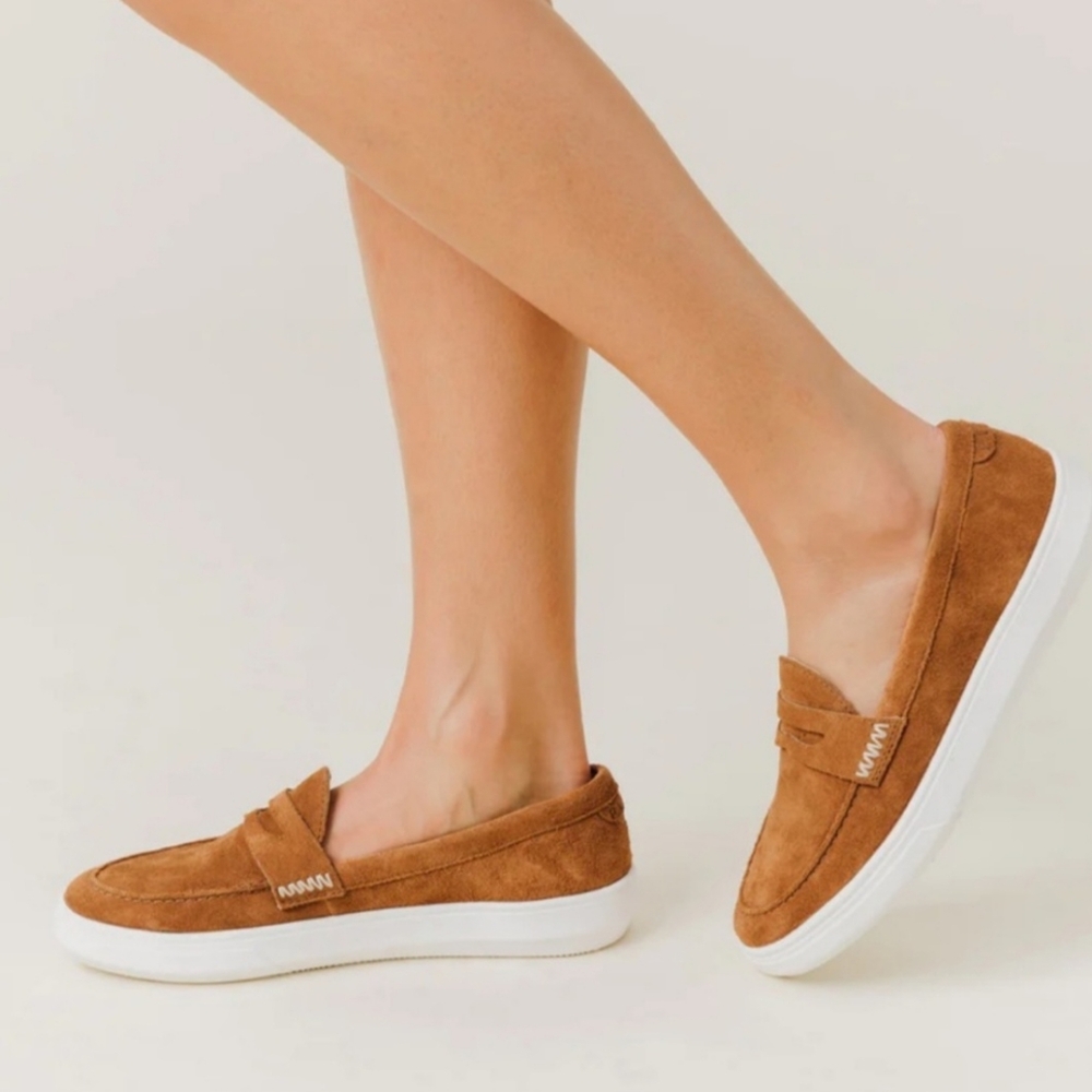 New Portland Leather Boardwalk Penny Loafers in Toffee